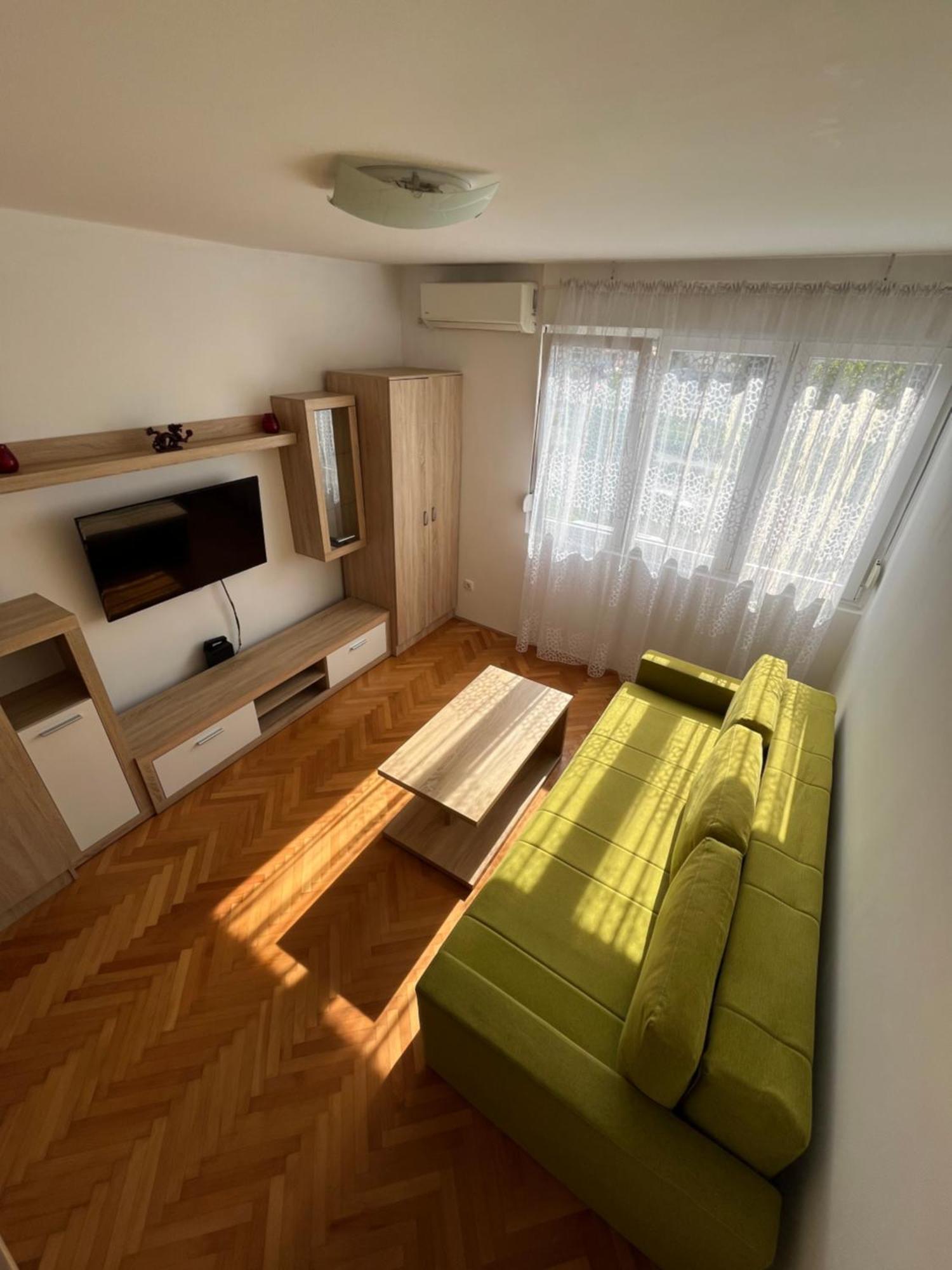 Studio Apartment Welcome Bar Exterior photo